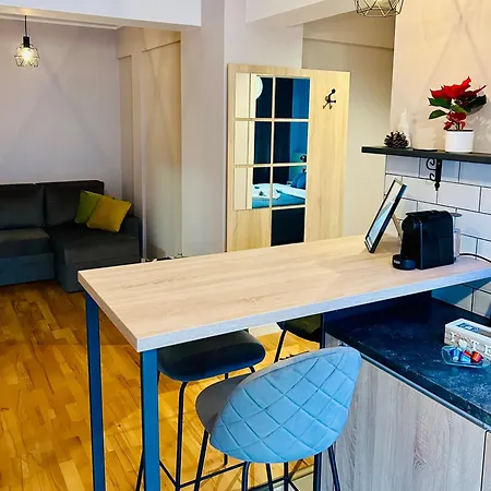 Blue Mountain Apartment *