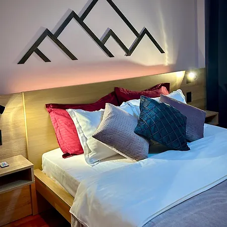Blue Mountain * Brasov